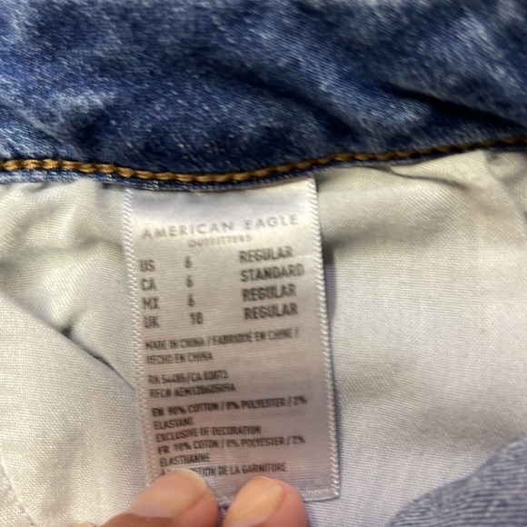 American Eagle Jeans (2) Pair Size 6 - Picture 3 of 3
